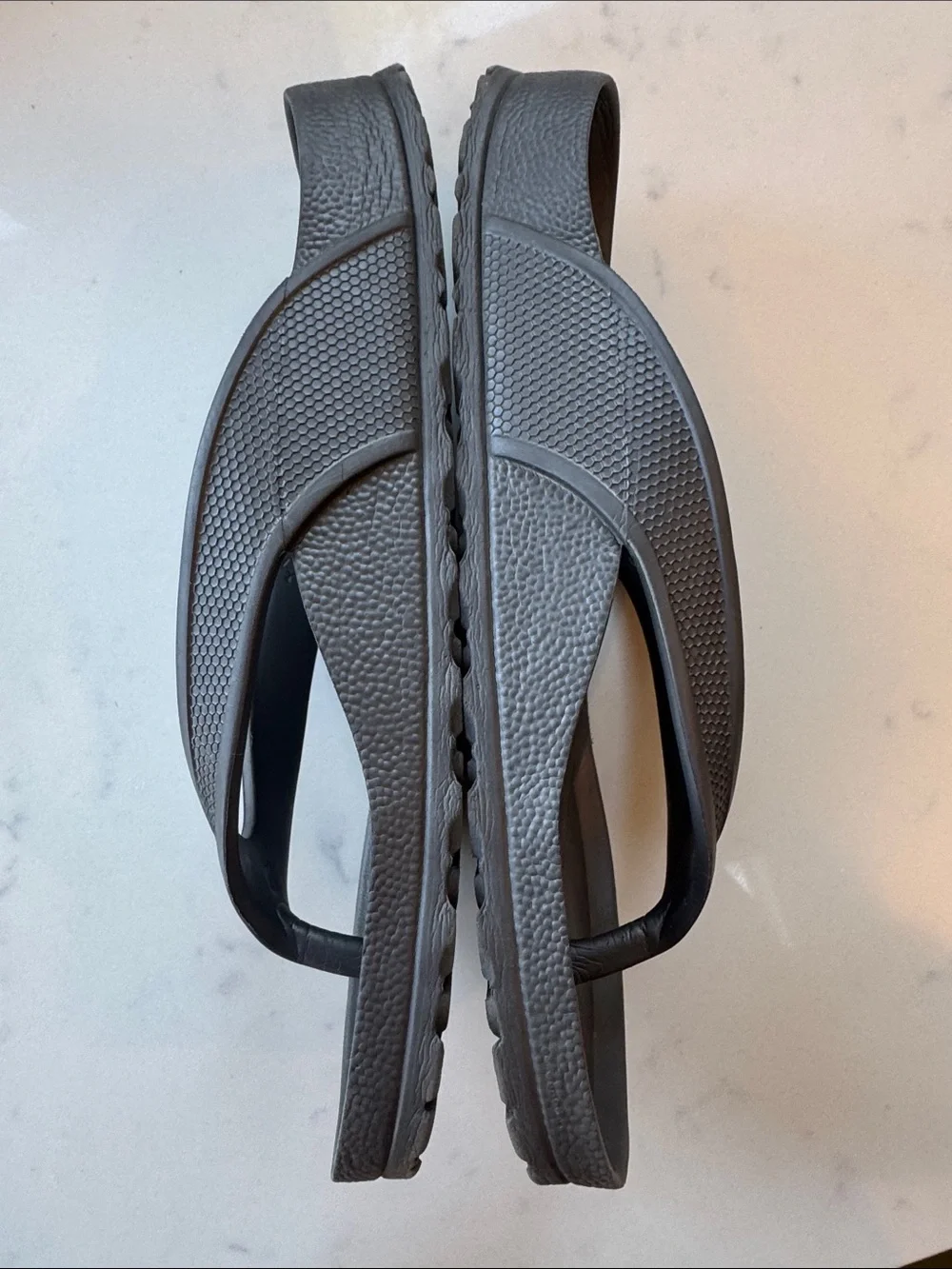 Birkenstock Honolulu Essentials Thong Sandals 41/10